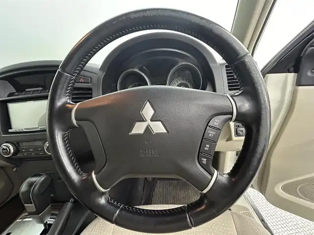 三菱 パジェロ ロング エクシード 岩手県 2008(平20)年 8.9万km ウォームホワイトパール 4WD/サンルーフ/社外ナビ/→フルセグTV/Bluetooth/CD/AUX/バックカメラ/リアヒーター/ETC/MTモード付/センターデフロック/背面タイヤ/オートライト/HIDヘッドライト/フォグライト/〇パワーステアリング/〇純正フロアマット/〇ドアバイザー/〇ウインカーミラー/取扱説明書