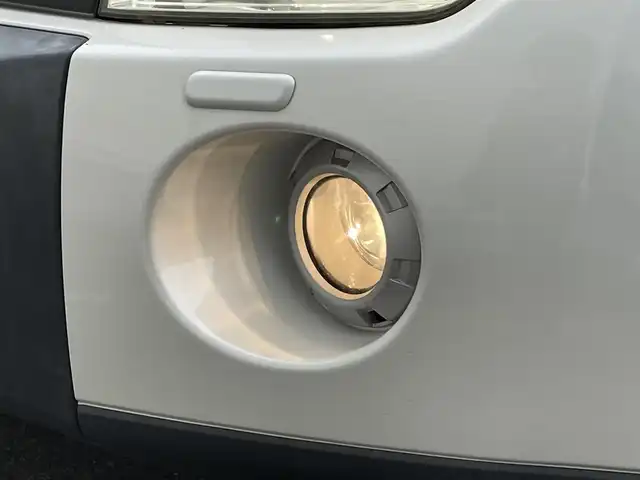 三菱 パジェロ ロング エクシード 岩手県 2008(平20)年 8.9万km ウォームホワイトパール 4WD/サンルーフ/社外ナビ/→フルセグTV/Bluetooth/CD/AUX/バックカメラ/クルーズコントロール/リアヒーター/ETC/MTモード付/センターデフロック/背面タイヤ/オートライト/HIDヘッドライト/フォグライト/〇パワーステアリング/〇純正フロアマット/〇ドアバイザー/〇ウインカーミラー/取扱説明書