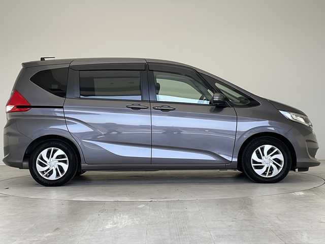ホンダ フリード G ホンダセンシング 愛知県 2018(平30)年 4.6万km モダンスティールM 衝突軽減システム/SDナビ/両側パワースライドドア/クルーズコントロール/フルセグ/CD DVD/Bluetooth/バックカメラ/オートライト/ETC/ステアリングスイッチ/スマートキー/プッシュスタート