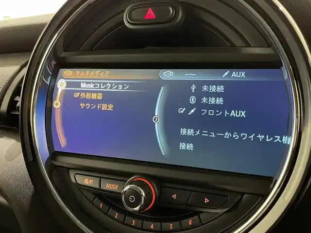 ＭＩＮＩ ＢＭＷ ミニ クーパー 熊本県 2014(平26)年 5.6万km ムーンウォークグレーメタリック ・スマートキー/・プッシュスタート/・純正HDDナビ/　【Bluetooth・USB・MSV】/・社外フルセグTV/・バックカメラ/・ETC/・ドライブレコーダー(前後録画)/・LEDヘッドランプ/・LEDフォグランプ/・純正マット