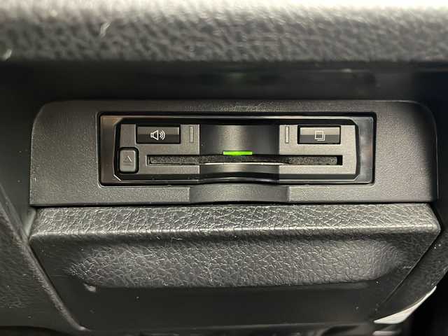 トヨタ ヴォクシー ZS 煌 沖縄県 2016(平28)年 6.2万km ブラック アルパイン9インチナビ/（フルセグTV　DVD　Bluetooth）/バックカメラ/ETC/アルパインフリップダウンモニター/トヨタセーフティセンス/両側パワースライドドア/モデリスタエアロ/ステアリングスイッチ/スマートキー/プッシュスタート/ドアバイザー/サンシェード/純正フロアマット/LEDヘッドライト/オートライト