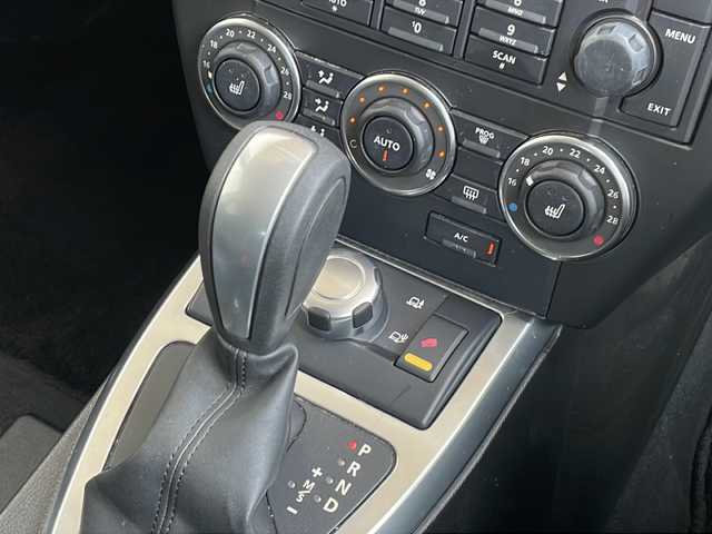 ランドローバー ランドローバー フリーランダー2 3．2 i6 長野県 2012(平24)年 9.6万km 白 ４WD/ブラックレザーシート/社外18インチアルミ/プッシュスタートエンジン/純正CD/アルパインスピーカー