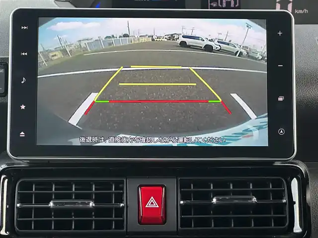 ダイハツ タント カスタム X スタイルセレクション 千葉県 2021(令3)年 0.7万km ブライトシルバーメタリック 純正9インチナビ/(AM FM フルセグTV DVD CD BT)/バックカメラ/衝突被害軽減システム/両側パワースライドドア/横滑り防止装置/ETC/360°ドライブレコーダー/アイドリングストップ/LEDヘッドライト/フォグランプ/オートライト/ウィンカーミラー/電動格納ミラー/純正14インチAW/シートヒーター/シートリフター/プッシュスタート/スマートキー/フロアマット/ドアバイザー/スペアキー/取扱説明書/保証書