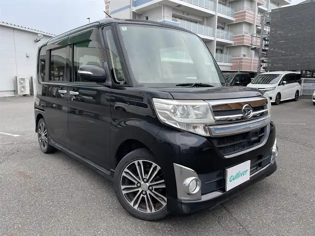 ダイハツ タント カスタム RS SA 静岡県 2014(平26)年 7.9万km ブラックマイカメタリック ワンオーナー/純正SDナビ・フルセグTV/DVD/CD/USB/SD/Bluetooth/バックカメラ/両側パワースライド/スマートアシスト（衝突回避支援システム）/・低速域衝突回避支援ブレーキ機能/・誤発進抑制制御機能/・先行車発進お知らせ機能/・VSC/・TRC/純正エアロ/純正15インチAW/LEDライト/スマートキー/スペアキー/プッシュスタート/新車時保証書/取扱説明書