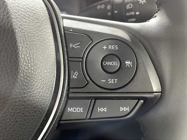 トヨタ ＲＡＶ４ ハイブリットG 広島県 2024(令6)年 2.1万km プラチナホワイトパールマイカ パノラマムーンルーフ/モデリスタフルエアロ/純正10.5型ディスプレイオーディオ（AppleCarPlay/AndroidAuto/フルセグTV）/パノラミックビューモニター/ブラック合皮シート/パワーシート/シートヒーター/ベンチレーション/パワーバックドア/ステアリングヒーター/ブラインドスポットモニター/クリアランスソナー/パーキングサポートブレーキ/セーフティセンス/・プリクラッシュセーフティ/・レーントレーシングアシスト/・オートマチックハイビーム/・レーダークルーズコントロール/LEDヘッドランプ/純正18インチAW/ETC2.0/USB入力端子
