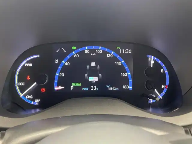 トヨタ ヤリスクロス ハイブリッド Z 滋賀県 2023(令5)年 4.6万km ブラックマイカ/プラチナホワイトパールマイカ 純正8型ナビ付ディスプレイオーディオ/Bluetooth/USB//全方位カメラ/ハーフレザーシート/パワーシート/シートヒーター/LEDヘッドライト/オートマチックハイビーム/追従付クルーズコントロール/ステアリングヒーター/電動パーキング/オートホールド/BSM/純正18AW/ETC