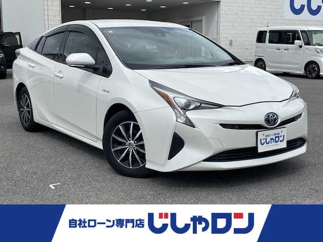 トヨタ プリウス Sセーフティプラス 佐賀県 2017(平29)年 14.1万km ホワイトパールクリスタルシャイン こちらは現金またはオートローンご利用時の価格です/自社ローンご希望の方は別途その旨お申付け下さい/純正９インチナビ/ＴＶ/ＢＴオーディオ/ＤＶＤ/ＣＤ　　/バックカメラ　　/トヨタセーフティセンス