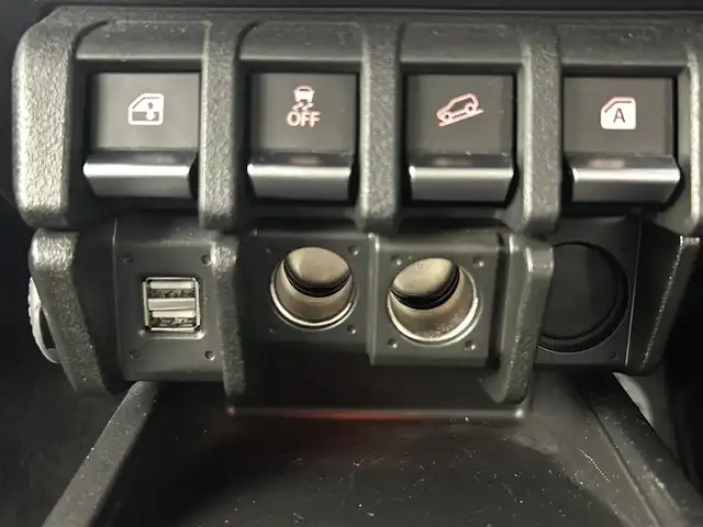 スズキ ジムニー XC 熊本県 2022(令4)年 2.9万km ブリスクブルーメタリック/ブラック2トーンルーフ 社外マフラー　/社外テール　/社外ナビSL3122NV（ＣＤ・ＤＶＤ・フルセグ・ＢＴ・ＳＤ）/ミラー型社外前後ドライブレコーダー　/ＥＴＣ　/前席シートヒーター　/クルーズコントロール/スズキセーフティサポート/・デュアルセンサーブレーキサポート/・誤発進制御機能/・車線逸脱警報機能/・ふらつき警報機能/・ハイビームアシスト/・先行車発進お知らせ機能/・標識認識システム/横滑り防止/ダウンヒルアシスト/アイドリングストップ/純正フロアマット/WORK16インチAW/オートライト/LEDヘッドライト/フォグランプ/スマートキー/プッシュスタート/スペアキー1本/保証書/取扱説明書