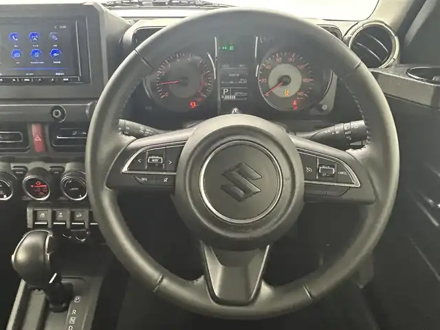 スズキ ジムニー XC 熊本県 2022(令4)年 2.9万km ブリスクブルーメタリック/ブラック2トーンルーフ 社外マフラー　/社外テール　/社外ナビSL3122NV（ＣＤ・ＤＶＤ・フルセグ・ＢＴ・ＳＤ）/ミラー型社外前後ドライブレコーダー　/ＥＴＣ　/前席シートヒーター　/クルーズコントロール/スズキセーフティサポート/・デュアルセンサーブレーキサポート/・誤発進制御機能/・車線逸脱警報機能/・ふらつき警報機能/・ハイビームアシスト/・先行車発進お知らせ機能/・標識認識システム/横滑り防止/ダウンヒルアシスト/アイドリングストップ/純正フロアマット/WORK16インチAW/オートライト/LEDヘッドライト/フォグランプ/スマートキー/プッシュスタート/スペアキー1本/保証書/取扱説明書