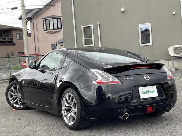 日産 フェアレディ Ｚ バージョンT 群馬県 2013(平25)年 2.7万km ダイヤモンドブラック 社外ナビ/(BT/USB)/フルセグTV/バックカメラ/社外オーディオ/BOSEサウンド/運転席パワーシート/助手席パワーシート/運転席シートヒーター/助手席シートヒーター/革巻きステアリング/パドルシフト/ETC/オートライト/HIDヘッドライト/リアフォグランプ/スペアキー/純正フロアマット/純正18インチアルミホイール/取扱説明書/保証書