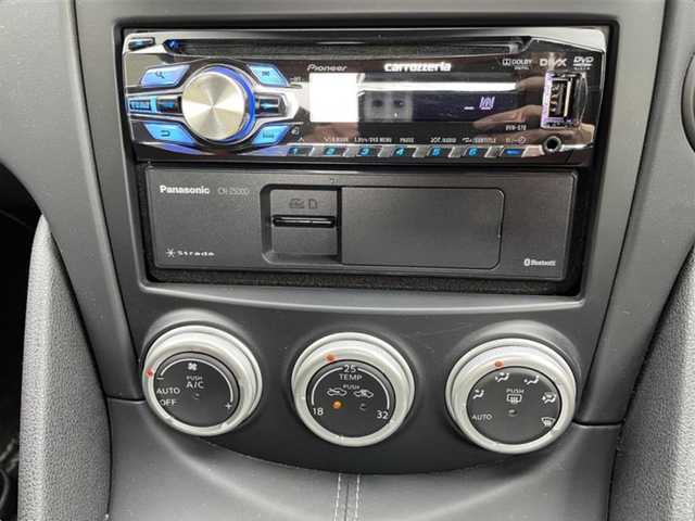 日産 フェアレディ Ｚ バージョンT 群馬県 2013(平25)年 2.7万km ダイヤモンドブラック 社外ナビ/(BT/USB)/フルセグTV/バックカメラ/社外オーディオ/BOSEサウンド/運転席パワーシート/助手席パワーシート/運転席シートヒーター/助手席シートヒーター/革巻きステアリング/パドルシフト/ETC/オートライト/HIDヘッドライト/リアフォグランプ/スペアキー/純正フロアマット/純正18インチアルミホイール/取扱説明書/保証書