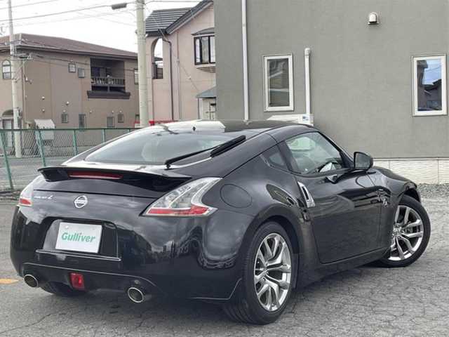 日産 フェアレディ Ｚ バージョンT 群馬県 2013(平25)年 2.7万km ダイヤモンドブラック 社外ナビ/(BT/USB)/フルセグTV/バックカメラ/社外オーディオ/BOSEサウンド/運転席パワーシート/助手席パワーシート/運転席シートヒーター/助手席シートヒーター/革巻きステアリング/パドルシフト/ETC/オートライト/HIDヘッドライト/リアフォグランプ/スペアキー/純正フロアマット/純正18インチアルミホイール/取扱説明書/保証書