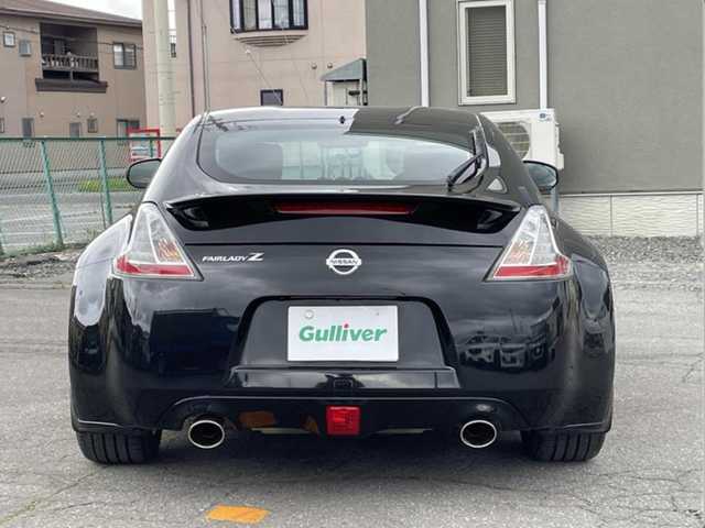 日産 フェアレディ Ｚ バージョンT 群馬県 2013(平25)年 2.7万km ダイヤモンドブラック 社外ナビ/(BT/USB)/フルセグTV/バックカメラ/社外オーディオ/BOSEサウンド/運転席パワーシート/助手席パワーシート/運転席シートヒーター/助手席シートヒーター/革巻きステアリング/パドルシフト/ETC/オートライト/HIDヘッドライト/リアフォグランプ/スペアキー/純正フロアマット/純正18インチアルミホイール/取扱説明書/保証書