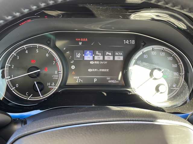 トヨタ ハリアー 静岡県 2020(令2)年 4.5万km ホワイトパールクリスタルシャイン 純正ナビ/ラジオ/USB/Bluetooth/AUX/Miracast/フルセグ/主要装備/・全方位カメラ　/・レーダークルーズコントロール　/・ＢＳＭ　/・サンルーフ　/・オートハイビーム　/・ヘッドアップディスプレイ　/・テレスコピック　/・ＥＴＣ２．０　/・デジタルインナーミラー　/・ＳＯＳコール　/・コーナーセンサー/・調光パノラマルーフ/・オートホールド/・JBLスピーカー/・プッシュスタート/・ヒーデッドドアミラー/・衝突軽減システム/・純正フロアマット/・純正LEDライト/・パワーバックドア