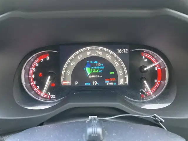 トヨタ ＲＡＶ４ G 長野県 2019(令1)年 8.1万km ホワイトパールクリスタルシャイン 4WD/純正SDナビ/(AM/FM/CD/DVD/SD/Bluetooth)/フルセグTV/バックカメラ/ETC/ステアリングスイッチ/クルーズコントロール/D席パワーシート/革シート/シートヒーター/・トヨタセーフティセンス/プリクラッシュセーフティ/ブラインドスポットモニター/レーンディパーチャーアラート/オートマチックハイビーム/デジタルインナーミラー/パワーバックドア/クリアランスソナー/パノラマムーンルーフ/モデリスタエアロ/純正AWサマータイヤ。
