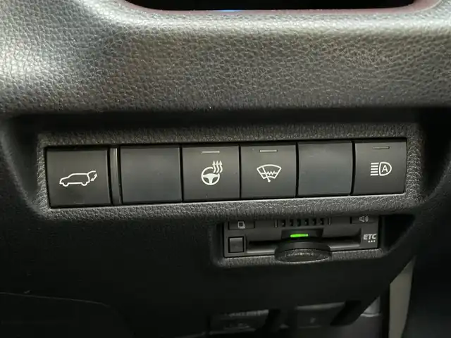 トヨタ ＲＡＶ４ G 長野県 2019(令1)年 8.1万km ホワイトパールクリスタルシャイン 4WD/純正SDナビ/(AM/FM/CD/DVD/SD/Bluetooth)/フルセグTV/バックカメラ/ETC/ステアリングスイッチ/クルーズコントロール/D席パワーシート/革シート/シートヒーター/・トヨタセーフティセンス/プリクラッシュセーフティ/ブラインドスポットモニター/レーンディパーチャーアラート/オートマチックハイビーム/デジタルインナーミラー/パワーバックドア/クリアランスソナー/パノラマムーンルーフ/モデリスタエアロ/純正AWサマータイヤ。