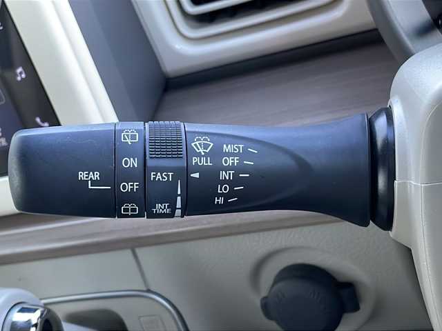 スズキ ラパン X 山口県 2022(令4)年 3.7万km ピュアホワイトP ワンオーナー/純正ディスプレイオーディオ/・Bluetooth接続オーディオ/・USB接続/・Apple CarPlay/・Android　Auto/バックカメラ/ETC/スズキセーフティサポート/・デュアルセンサーブレーキサポート/・誤発進抑制制御/・車線逸脱警報/・ふらつき警報機能/・先行車発進お知らせ機能/・後退時ブレーキサポート/・後方誤発進抑制制御/・リヤパーキングセンサー/純正LEDヘッドライト/オートライト/プッシュスタート/スマートキー/スペアキー有/取扱説明書/保証書