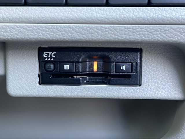 スズキ ラパン X 山口県 2022(令4)年 3.7万km ピュアホワイトP ワンオーナー/純正ディスプレイオーディオ/・Bluetooth接続オーディオ/・USB接続/・Apple CarPlay/・Android　Auto/バックカメラ/ETC/スズキセーフティサポート/・デュアルセンサーブレーキサポート/・誤発進抑制制御/・車線逸脱警報/・ふらつき警報機能/・先行車発進お知らせ機能/・後退時ブレーキサポート/・後方誤発進抑制制御/・リヤパーキングセンサー/純正LEDヘッドライト/オートライト/プッシュスタート/スマートキー/スペアキー有/取扱説明書/保証書