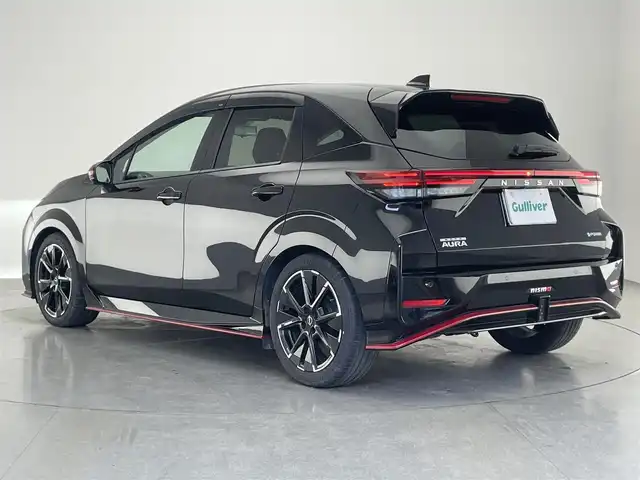 日産 オーラ ニスモ 愛知県 2022(令4)年 4.5万km スーパーブラック 純正９型ナビ　全方位カメラ　プロパイロット　禁煙車　デジタルインナーミラー　ＢＳＭ　ＨＤＭＩ　ワイヤレス充電　ＥＴＣ２．０　オーラ専用シート　シートヒーター　ハンドルヒーター　衝突軽減　追従クルコン