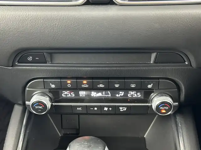 マツダ ＣＸ－５ XD ブラックトーンエディション 愛知県 2022(令4)年 3.5万km ディープクリスタルブルーマイカ 禁煙車/ディーゼル/ターボ/純正10.25インチナビ/（AM/FM/Bluetooth/USB/フルセグTV)/全方位カメラ/BOSEサウンド/ワイヤレス充電/i-ACTIVESENSE/・衝突軽減ブレーキ/・レーンキープアシスト/・オートマチックハイビーム/・アダプティブクルーズコントロール/・オートマチックハイビーム/・ブラインドスポットモニター/・パーキングセンサー/ヘッドアップディスプレイ/ETC/ドライブレコーダー/シートヒーター/ハーフレザーシート/パワーシート/メモリシート/パワーバックドア/パドルシフト/アイドリングストップ/純正19インチアルミホイール/スマートキー/スペアキー1本/プッシュスタート/LEDヘッドライト/オートライト/純正フロアマット/横滑り防止装置/電動格納ミラー/電子パーキングブレーキ/オートホールド