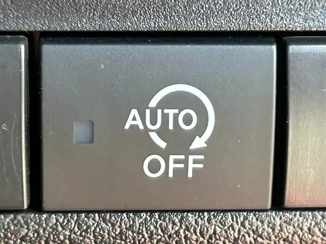 日産 デイズ ハイウェイスターX 静岡県 2020(令2)年 2.7万km スパークリングレッド/ブラック ～インテリジェントエマージェンシーブレーキ～/・車線逸脱警報/・踏み間違い衝突防止アシスト/・車線逸脱防止支援システム/純正9型SDナビ/（CD/DVD/FM/AM/フルセグ/BT)/ワンオーナー/アラウンドビューモニター/LEDヘッドライト/ハイビームアシスト/アドバンスドライブアシストディスプレイ/14.2インチTFTカラー/ブラックルーフ・同色（ブラック）ドアミラー/フォグランプ/155/65/R14インチ5本ツインスポークAW/ブラック革巻きステアリング/バニティミラー/インテリジェントキー/プッシュスタート/足踏式パーキングブレーキ/オートエアコン/ステアリングスイッチ/SRSエアバッグ(D席/N席/サイド/カーテン）/ABS/電動格納ミラー/ウィンカーミラー/純正フロアマット/スペアキー1本/保証書/取扱説明書