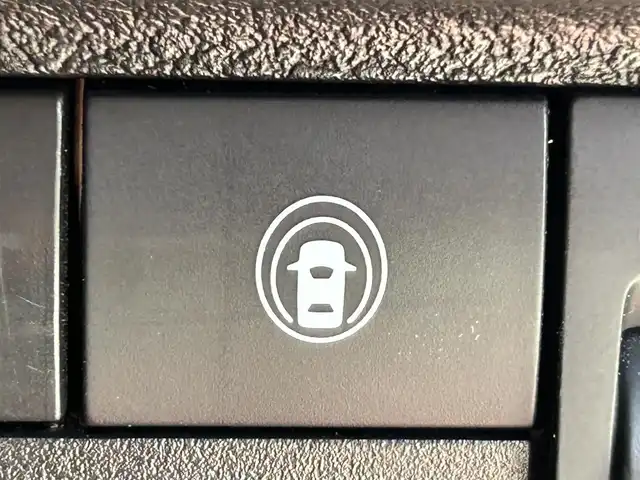 日産 デイズ ハイウェイスターX 静岡県 2020(令2)年 2.7万km スパークリングレッド/ブラック ～インテリジェントエマージェンシーブレーキ～/・車線逸脱警報/・踏み間違い衝突防止アシスト/・車線逸脱防止支援システム/純正9型SDナビ/（CD/DVD/FM/AM/フルセグ/BT)/ワンオーナー/アラウンドビューモニター/LEDヘッドライト/ハイビームアシスト/アドバンスドライブアシストディスプレイ/14.2インチTFTカラー/ブラックルーフ・同色（ブラック）ドアミラー/フォグランプ/155/65/R14インチ5本ツインスポークAW/ブラック革巻きステアリング/バニティミラー/インテリジェントキー/プッシュスタート/足踏式パーキングブレーキ/オートエアコン/ステアリングスイッチ/SRSエアバッグ(D席/N席/サイド/カーテン）/ABS/電動格納ミラー/ウィンカーミラー/純正フロアマット/スペアキー1本/保証書/取扱説明書