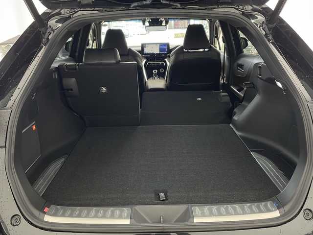 トヨタ ハリアー ハイブリッド Z レザーパッケージ 兵庫県 2020(令2)年 6.1万km プレシャスブラックパール ・ワンオーナー車/・純正ナビ（TV/USB/AUX/BT/MiraCast)/・パノラミックビューモニター/・ＪＢＬブレミアムサウンド/・ビルトインＥＴＣ2.0/・モデリスタエアロ/・トヨタセーフティセンス/・プリクラッシュセーフティ/・レーントレーシングアラート（LTA)/・リヤクロストラフィックアラート（RCTA)/・パーキングサポートブレーキ(PKSB)/・ロードサインアシスト(RSA)/・レーダークルーズコントロール/・ブラインドスポットモニター/・ヘッドアップディスプレイ/・クリアランスソナー/・オートマチックハイビーム/・先行車発進告知/・パワーバックドア/・レザーシート/・前席パワーシート/・前席シートヒーター/・前席エアシート/・ステアリングヒーター/・ドアミラーヒーター/・nanoeX/・デジタルインナーミラー/・LEDライト/・LEDフォグランプ/・スマートキー