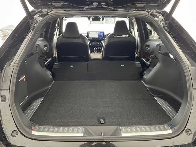 トヨタ ハリアー ハイブリッド Z レザーパッケージ 兵庫県 2020(令2)年 6.1万km プレシャスブラックパール ・ワンオーナー車/・純正ナビ（TV/USB/AUX/BT/MiraCast)/・パノラミックビューモニター/・ＪＢＬブレミアムサウンド/・ビルトインＥＴＣ2.0/・モデリスタエアロ/・トヨタセーフティセンス/・プリクラッシュセーフティ/・レーントレーシングアラート（LTA)/・リヤクロストラフィックアラート（RCTA)/・パーキングサポートブレーキ(PKSB)/・ロードサインアシスト(RSA)/・レーダークルーズコントロール/・ブラインドスポットモニター/・ヘッドアップディスプレイ/・クリアランスソナー/・オートマチックハイビーム/・先行車発進告知/・パワーバックドア/・レザーシート/・前席パワーシート/・前席シートヒーター/・前席エアシート/・ステアリングヒーター/・ドアミラーヒーター/・nanoeX/・デジタルインナーミラー/・LEDライト/・LEDフォグランプ/・スマートキー