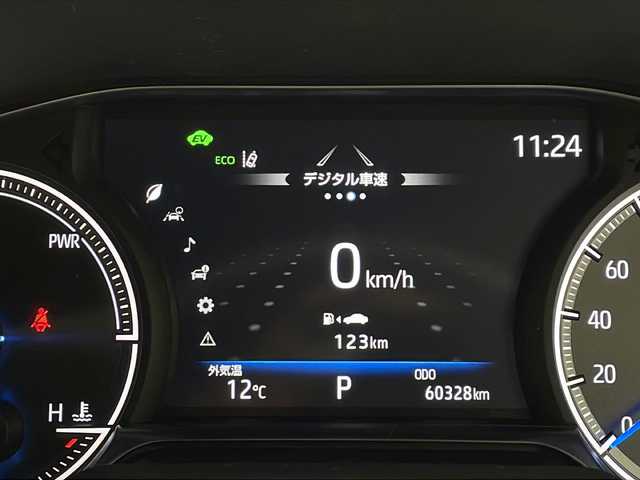 トヨタ ハリアー ハイブリッド Z レザーパッケージ 兵庫県 2020(令2)年 6.1万km プレシャスブラックパール ・ワンオーナー車/・純正ナビ（TV/USB/AUX/BT/MiraCast)/・パノラミックビューモニター/・ＪＢＬブレミアムサウンド/・ビルトインＥＴＣ2.0/・モデリスタエアロ/・トヨタセーフティセンス/・プリクラッシュセーフティ/・レーントレーシングアラート（LTA)/・リヤクロストラフィックアラート（RCTA)/・パーキングサポートブレーキ(PKSB)/・ロードサインアシスト(RSA)/・レーダークルーズコントロール/・ブラインドスポットモニター/・ヘッドアップディスプレイ/・クリアランスソナー/・オートマチックハイビーム/・先行車発進告知/・パワーバックドア/・レザーシート/・前席パワーシート/・前席シートヒーター/・前席エアシート/・ステアリングヒーター/・ドアミラーヒーター/・nanoeX/・デジタルインナーミラー/・LEDライト/・LEDフォグランプ/・スマートキー