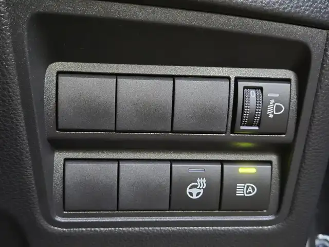 トヨタ ヤリスクロス ハイブリッド Z アドベンチャー 東京都 2023(令5)年 1.7万km ブラックマイカ 純正ディスプレイオーディオ/バックカメラ/ビルトインETC/パワーシート/シートヒーター/ハーフレザーシート/ステアリングヒーター/LEDヘッドライト/スマートキー/Toyota Safety Sense/・プリクラッシュセーフティ/・レーントレーシングアシスト/・レーダークルーズコントロール/・オートマチックハイビーム/・ブラインドスポットモニター/・クリアランスソナー