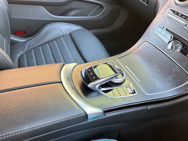 メルセデス・ベンツ Ｃ１８０ クーペ スポーツ+ 宮崎県 2016(平28)年 6.7万km ポーラホワイト AMGスタイリングパッケージ/パノラミックスライティングルーフ/純正ナビ/Bluetooth/フルTV/バックモニター/ETC/本革黒シート/シートメモリー/19インチAW/スマートキー/シートヒーター/電子パーキング/クリアランスソナー