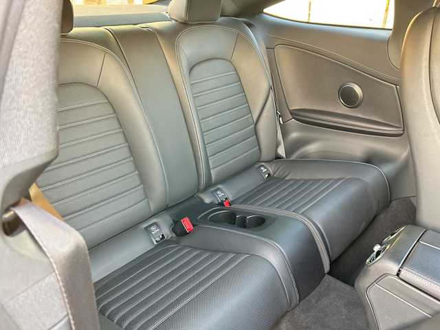 メルセデス・ベンツ Ｃ１８０ クーペ スポーツ+ 宮崎県 2016(平28)年 6.7万km ポーラホワイト AMGスタイリングパッケージ/パノラミックスライティングルーフ/純正ナビ/Bluetooth/フルTV/バックモニター/ETC/本革黒シート/シートメモリー/19インチAW/スマートキー/シートヒーター/電子パーキング/クリアランスソナー