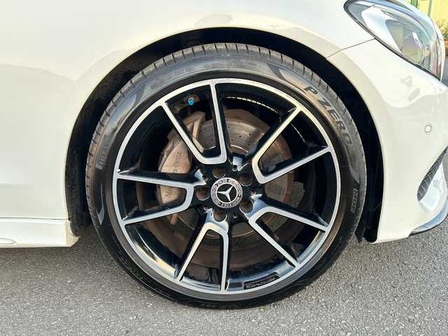 メルセデス・ベンツ Ｃ１８０ クーペ スポーツ+ 宮崎県 2016(平28)年 6.7万km ポーラホワイト AMGスタイリングパッケージ/パノラミックスライティングルーフ/純正ナビ/Bluetooth/フルTV/バックモニター/ETC/本革黒シート/シートメモリー/19インチAW/スマートキー/シートヒーター/電子パーキング/クリアランスソナー