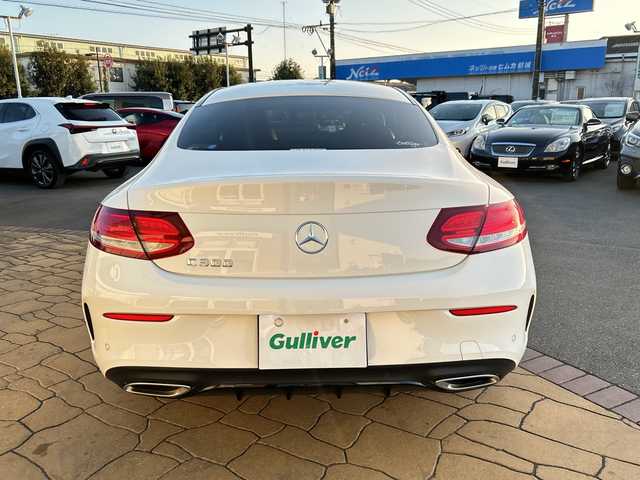 メルセデス・ベンツ Ｃ１８０ クーペ スポーツ+ 宮崎県 2016(平28)年 6.7万km ポーラホワイト AMGスタイリングパッケージ/パノラミックスライティングルーフ/純正ナビ/Bluetooth/フルTV/バックモニター/ETC/本革黒シート/シートメモリー/19インチAW/スマートキー/シートヒーター/電子パーキング/クリアランスソナー