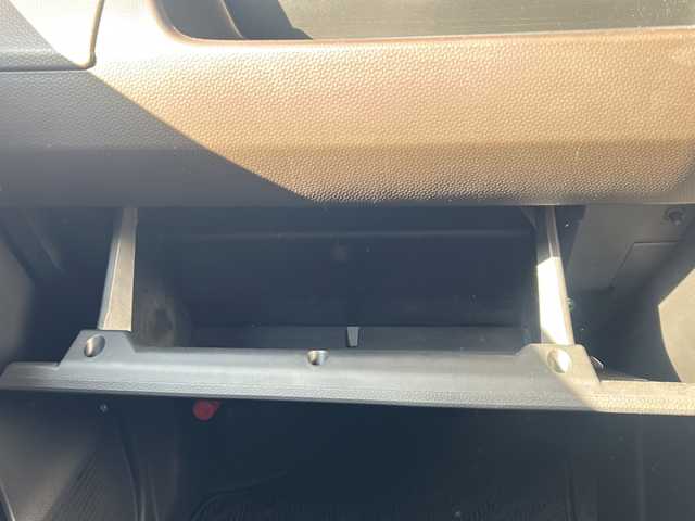 トヨタ ルーミー G 宮崎県 2021(令3)年 3.9万km パールホワイトⅢ 社外ナビ　Ｂｌｕｅｔｏｏｔｈ　バックカメラ　ワンセグＴＶ　両側パワースライドドア　ＥＴＣ　ＣＤチェンジャー　ＬＥＤライト　オートライト　アイドリングストップ　純正フロアマット　パワーステアリング パワーウィンドウ