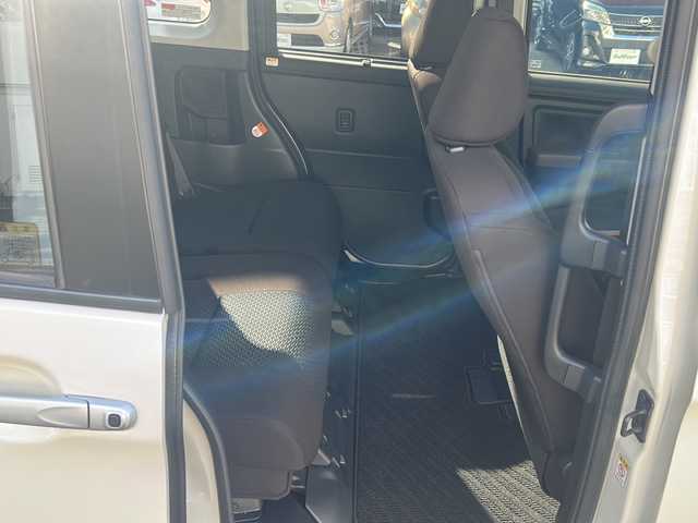 トヨタ ルーミー G 宮崎県 2021(令3)年 3.9万km パールホワイトⅢ 社外ナビ　Ｂｌｕｅｔｏｏｔｈ　バックカメラ　ワンセグＴＶ　両側パワースライドドア　ＥＴＣ　ＣＤチェンジャー　ＬＥＤライト　オートライト　アイドリングストップ　純正フロアマット　パワーステアリング パワーウィンドウ