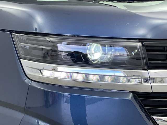 スズキ スペーシア カスタム HYBRID XS 新潟県 2024(令6)年 3.2万km インディゴブルーメタリック ワンオーナー/KENWOODメモリナビ【MDV-D711】/　フルセグTV/Bluetooth/CD/DVD/USB/衝突被害軽減ブレーキ/レーンキープアシスト/レーダークルーズコントロール/ハーフレザーシート/前席シートヒーター/両側パワースライドドア/前後ドライブレコーダー/バックモニター/ビルトインETC/前後コーナーセンサー/オートマチックハイビーム/LEDヘッドライト/オートライト/アイドリングストップ/ステアリングヒーター/レザーステアリング/ステアリングスイッチ