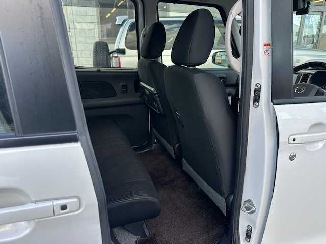 日産 デイズ ルークス ハイウェイスターターボ 茨城県 2014(平26)年 5.9万km ホワイトパール 社外SDナビ/ 【フルセグ/Bluetooth/CD/DVD/AM/FM】/バックカメラ/アラウンドビューモニター/ETC/両側パワースライドドア/純正HIDヘッドライト/フォグライト/純正15インチアルミホイール/取扱説明書/新車時保証書/スペアキー×１