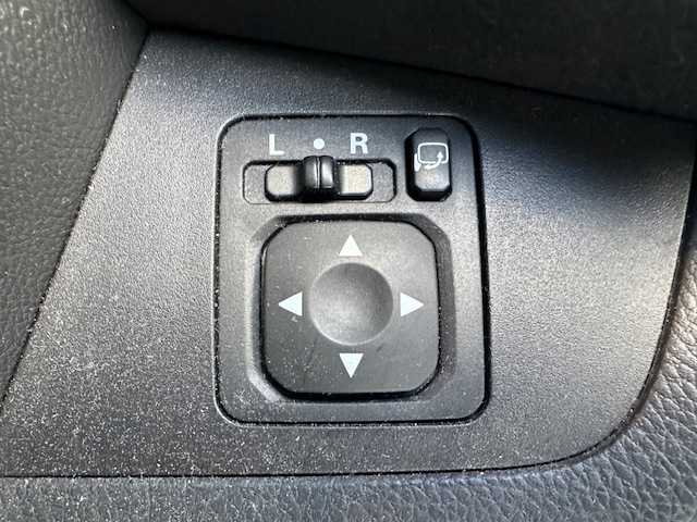 日産 デイズ ルークス ハイウェイスターターボ 茨城県 2014(平26)年 5.9万km ホワイトパール 社外SDナビ/ 【フルセグ/Bluetooth/CD/DVD/AM/FM】/バックカメラ/アラウンドビューモニター/ETC/両側パワースライドドア/純正HIDヘッドライト/フォグライト/純正15インチアルミホイール/取扱説明書/新車時保証書/スペアキー×１