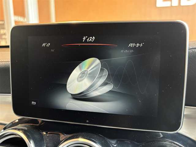 メルセデス・ベンツ ＧＬＣ２２０ d 4マチック クーペ スポーツ 宮城県 2017(平29)年 6.4万km ポーラホワイト レーダーセーフティパッケージ/COMANDシステムHDDナビ　/フルセグTV/360°カメラシステム　/ヘッドアップディスプレイ/ハーフレザーシート/メモリ機能付きパワーシート/シートヒーター/キーレスゴー/パワーバックドア/LEDヘッドライト/19インチAW/ETC車載器