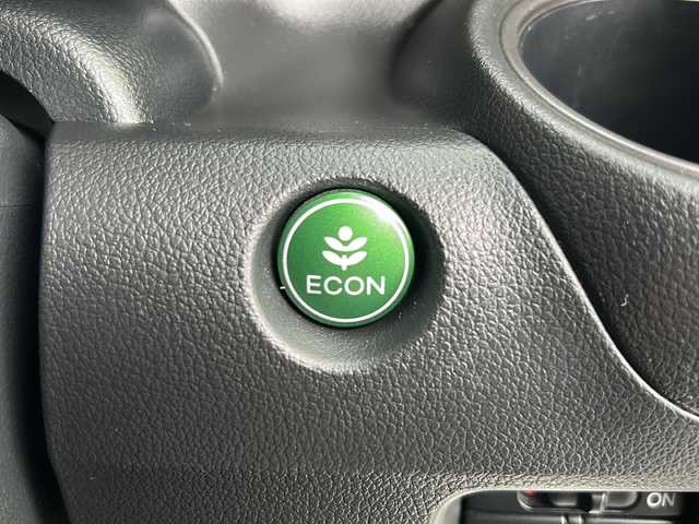 ホンダ Ｎ ＢＯＸ 2トーン カスタム G ターボAパッケージ 埼玉県 2014(平26)年 6.2万km プレミアムホワイトパール (株)IDOMが運営する【じしゃロン熊谷店】の自社ローン専用車両になりますこちらは現金またはオートローンご利用時の価格です。自社ローンご希望の方は別途その旨お申付け下さい/社外ナビ　AVIC-ZH77/（フルセグTV/Bluetooth/CD/DVD/AM/FM/）　/クルーズコントロール/ETC　　/パドルシフト　/バックカメラ/両側パワースライドドア　/純正ＡＷ　/電動格納ミラー/ステアリングスイッチ/純正フロアマット/ドアバイザー/フォグランプ