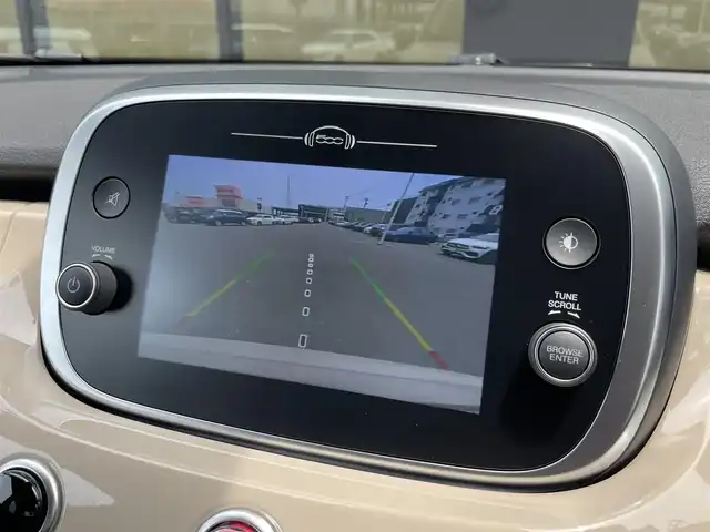 フィアット ５００Ｘ クロス 石川県 2019(令1)年 2.8万km ベージュ ワンオーナー/純正ディスプレイオーディオ/（BT/FM/AM）/黒レザーシート/パワーシート/シートヒーター/パドルシフト/バックカメラ/前後ドライブレコーダー/前後フォグライト/ルーフキャリー/前後コーナーセンサー/純正LEDオートヘッドライト/スペアキー1本/ETC/記録簿