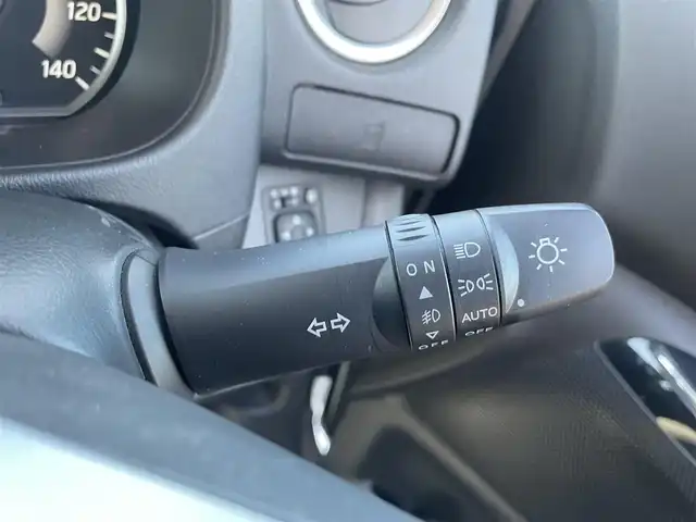 日産 デイズ ルークス ハイウェイスターX 熊本県 2017(平29)年 4.6万km レモンライム 純正ナビ/・AM/FM/CD/iPod/SD/AUX/USB/BT/・フルセグTV/全周囲カメラ/・サイド/バック/アイドリングストップ/横滑り防止機能/衝突被害軽減システム/オートマチックハイビーム/革巻きステアリング/・ステアリングリモコン/オートライト/・LEDライト/・フォグランプ/電動格納ミラー/・ウィンカーミラー/純正ドアバイザー/純正フロアマット/純正アルミホイール/片側パワースライドドア/ベンチシート/フルフラットシート/スマートキー/・スペアキー