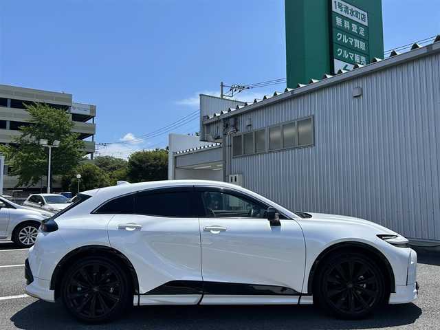 トヨタ クラウン スポーツ Z 静岡県 2024(令6)年 1万km プレシャスホワイトパール ワンオーナー/純正ナビ（FM/AM/TV/BT/USB）/ドライブレコーダー搭載デジタルインナーミラー/ビルトインETC2.0/クルーズコントロール（追従走行有り）/シートヒーター（D.N席）/エアーシート（D.N席）/パワーシート（D.N席）/本革レザーシート/モデリスタエアロ/パワーバックドア/パーキングアシスト/オートハイビーム/100Vコンセント/ワイヤレススマホ充電器