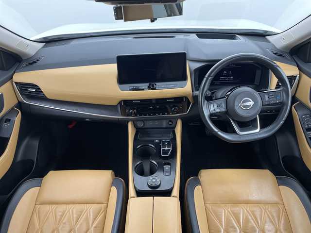 日産 エクストレイル G e－4ORCE 新潟県 2022(令4)年 8.7万km ブリリアントホワイトパール 【４WD】/ワンオーナー/プロイパイロット/純正メモリーナビ/全方位カメラ/フルセグ＆ＢＴ/タンレザー/サンルーフ/ＢＯＳＥサウンド/デジタルインナーミラー/純正１９インチアルミ/ＲＡＹＳ１９インチアルミ車載/ＬＥＤ/フォグ/ＥＴＣ/スマートキー/スペアキー/ドライブレコーダー/ルーフレール/シートヒーター/パワーシート/保証書＆整備手帳＆取説