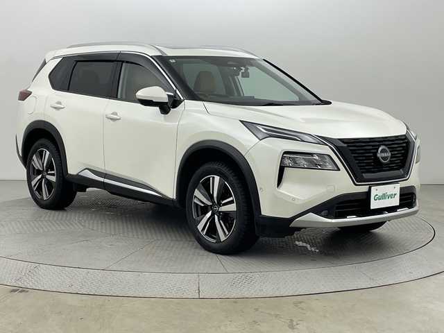 日産 エクストレイル G e－4ORCE 新潟県 2022(令4)年 8.7万km ブリリアントホワイトパール 【４WD】/ワンオーナー/プロイパイロット/純正メモリーナビ/全方位カメラ/フルセグ＆ＢＴ/タンレザー/サンルーフ/ＢＯＳＥサウンド/デジタルインナーミラー/純正１９インチアルミ/ＲＡＹＳ１９インチアルミ車載/ＬＥＤ/フォグ/ＥＴＣ/スマートキー/スペアキー/ドライブレコーダー/ルーフレール/シートヒーター/パワーシート/保証書＆整備手帳＆取説