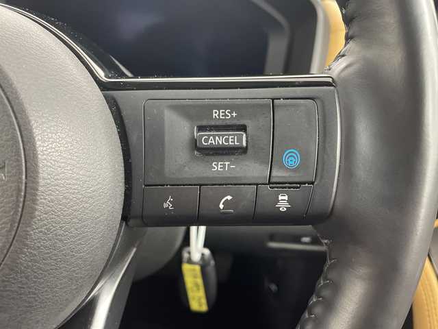 日産 エクストレイル G e－4ORCE 新潟県 2022(令4)年 8.7万km ブリリアントホワイトパール 【４WD】/ワンオーナー/プロイパイロット/純正メモリーナビ/全方位カメラ/フルセグ＆ＢＴ/タンレザー/サンルーフ/ＢＯＳＥサウンド/デジタルインナーミラー/純正１９インチアルミ/ＲＡＹＳ１９インチアルミ車載/ＬＥＤ/フォグ/ＥＴＣ/スマートキー/スペアキー/ドライブレコーダー/ルーフレール/シートヒーター/パワーシート/保証書＆整備手帳＆取説