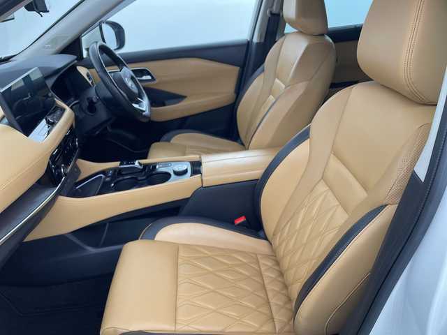 日産 エクストレイル G e－4ORCE 新潟県 2022(令4)年 8.7万km ブリリアントホワイトパール 【４WD】/ワンオーナー/プロイパイロット/純正メモリーナビ/全方位カメラ/フルセグ＆ＢＴ/タンレザー/サンルーフ/ＢＯＳＥサウンド/デジタルインナーミラー/純正１９インチアルミ/ＲＡＹＳ１９インチアルミ車載/ＬＥＤ/フォグ/ＥＴＣ/スマートキー/スペアキー/ドライブレコーダー/ルーフレール/シートヒーター/パワーシート/保証書＆整備手帳＆取説