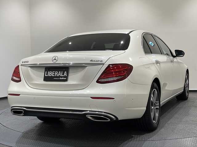 メルセデス・ベンツ Ｅ２００ 4マチック アバンギャルド 新潟県 2018(平30)年 3.2万km ダイヤモンドホワイト エクスクルーシブパッケージ/・Burmesterサラウンドサウンドシステム/・エアバランスパッケージ/・自動開閉トランクリッド/・シートヒーター（後席）/レーダーセーフティパッケージ/・アクティブディスタンスアシスト・ディストロニック/・アクティブステアリングアシスト/・アクティブブレーキアシスト/・PRE-SAFEプラス（被害軽減ブレーキ付後方衝突警告システム）/360°カメラシステム/メモリー付パワーシート/マルチファンクションステアリング（パドルシフト付）/HDDナビ/・Bluetooth/・フルセグ/AM/FM/ドライブレコーダー/ETC2.0/アイドリングストップ/プッシュスタート