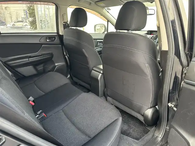 スバル インプレッサ ＸＶ 2．0i－L 道北・旭川 2013(平25)年 12.9万km クリスタルブラックシリカ (株)IDOMが運営する【じしゃロン旭川店】の自社ローン対象車両になります。こちらは現金ご利用時の価格です。自社ローンご希望の方は別途その旨お申付け下さい。/　/・純正ナビ(CD/DVD/BT/HDD/SD/フルセグ)/・バックカメラ/・ETC/・クルーズコントロール/・パドルシフト/・運転席パワーシート/・プッシュスタート/・スマートキー2個/・フォグランプ/・オートライト/・現車装着スタッドレスタイヤ 社外AW225/55R17/・取扱説明書